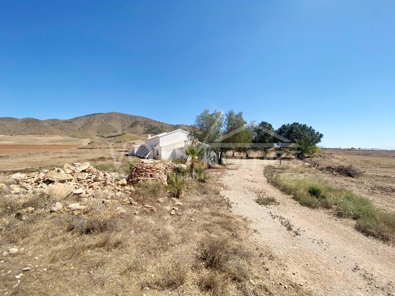 VH1200: Cortijo Sierra II, 3 Bedroom Country House / Cortijo for Sale ...