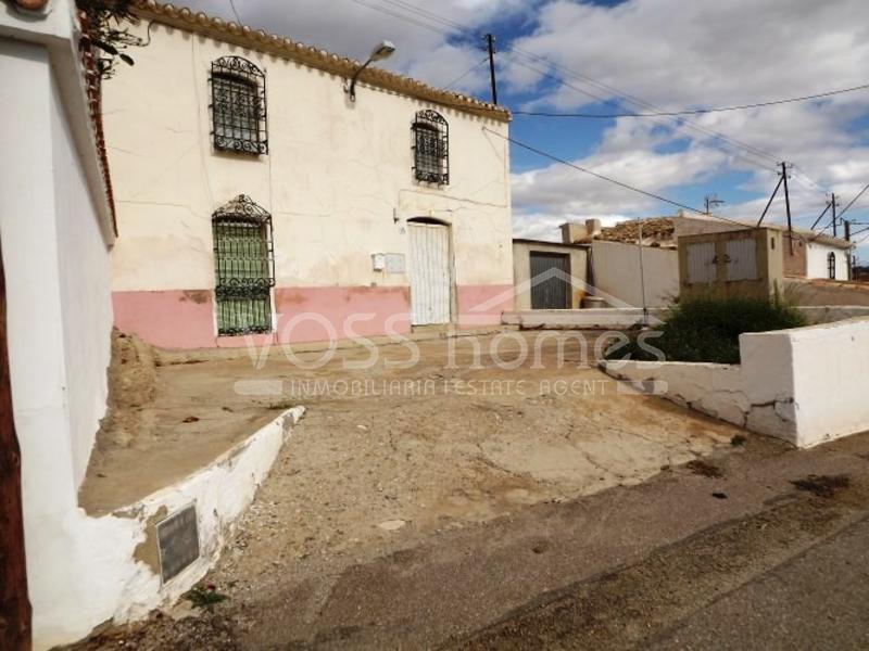 VH1422: Casa Alice, Stadthaus zu verkaufen im Zurgena, Almería
