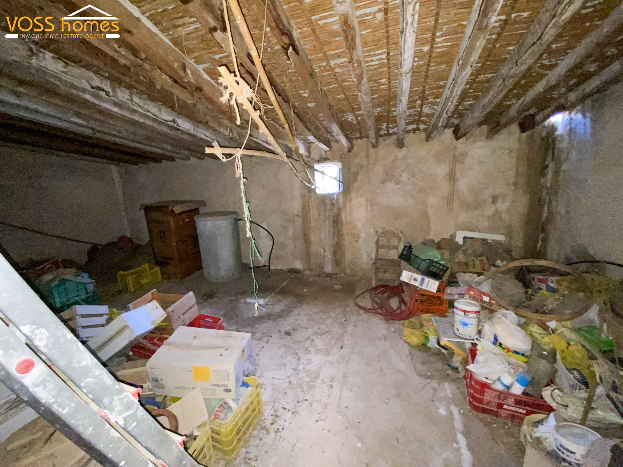 VH1422: Stadthaus zu verkaufen im Zurgena Bereich