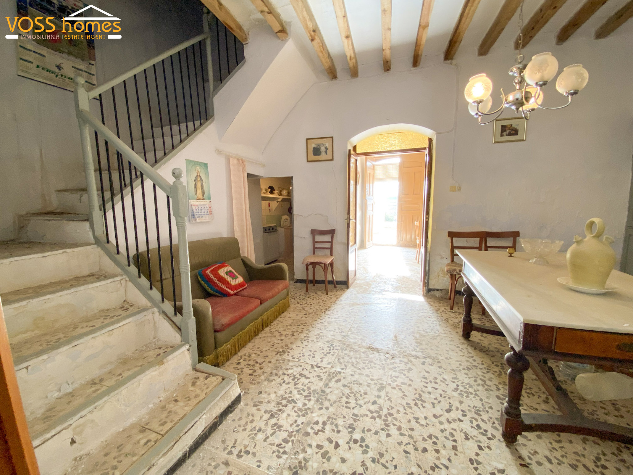 VH1422: Stadthaus zu verkaufen im Zurgena Bereich