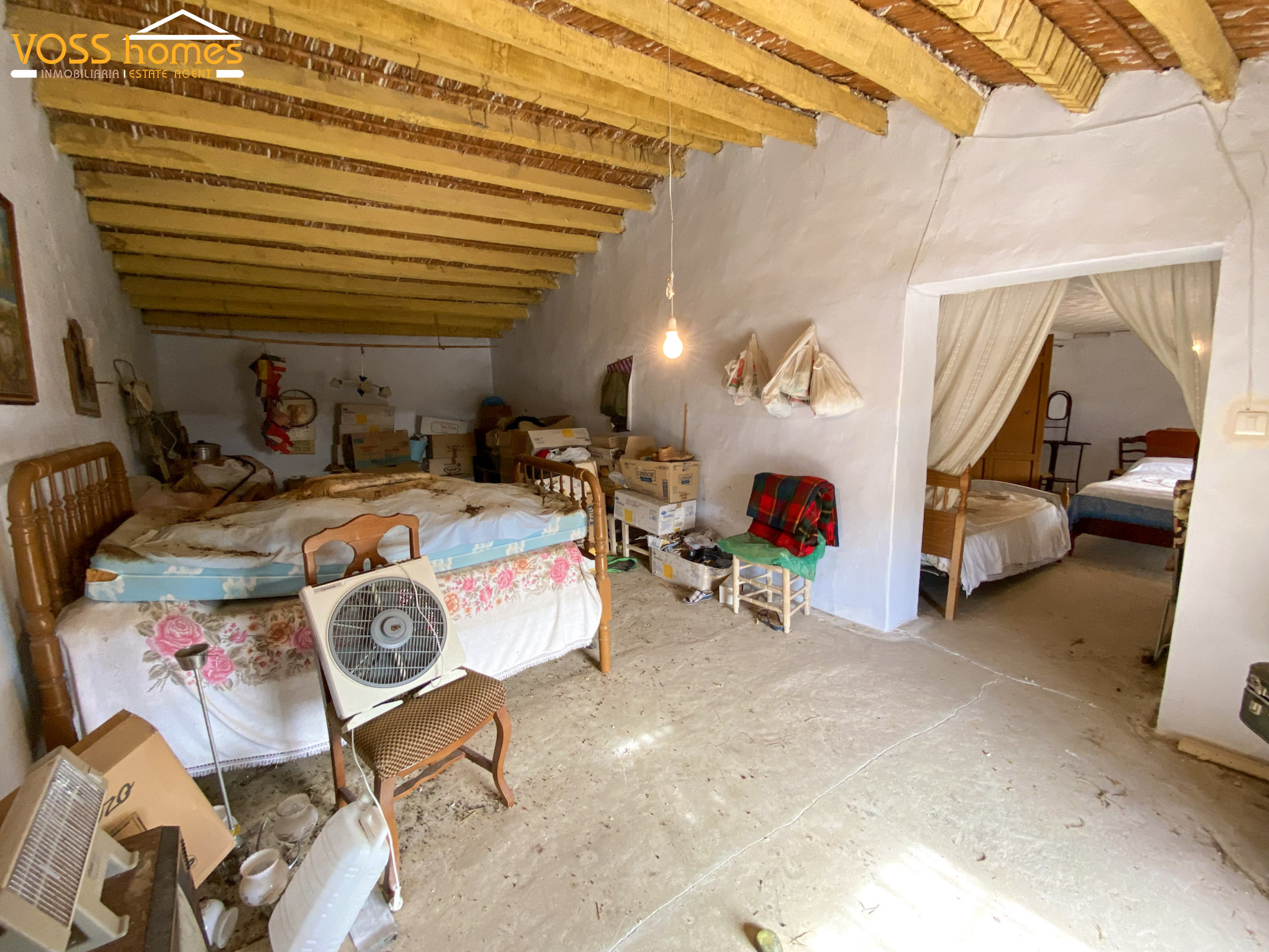 VH1422: Stadthaus zu verkaufen im Zurgena Bereich