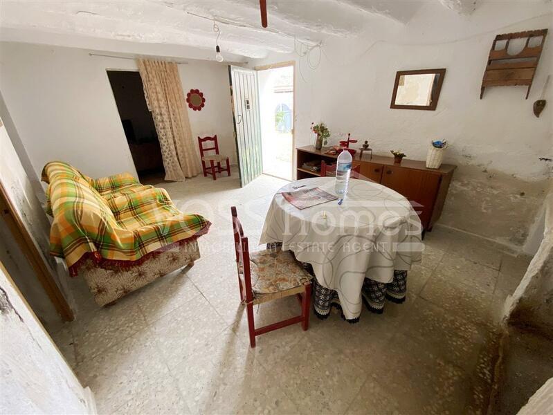 VH1486: Village / Town House for Sale in Huércal-Overa Villages