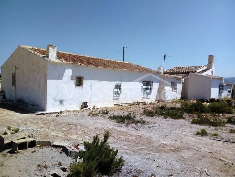 VH1606: Cortijo Carlos, Country House / Cortijo for Sale in Huércal-Overa, Almería
