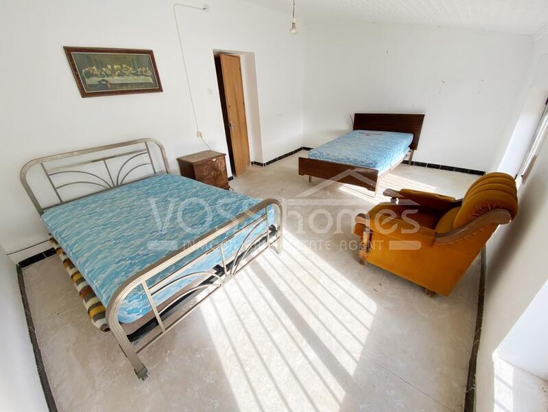 VH1685: Village / Town House for Sale in Zurgena Area