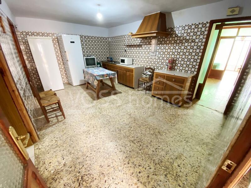 VH1685: Village / Town House for Sale in Zurgena Area