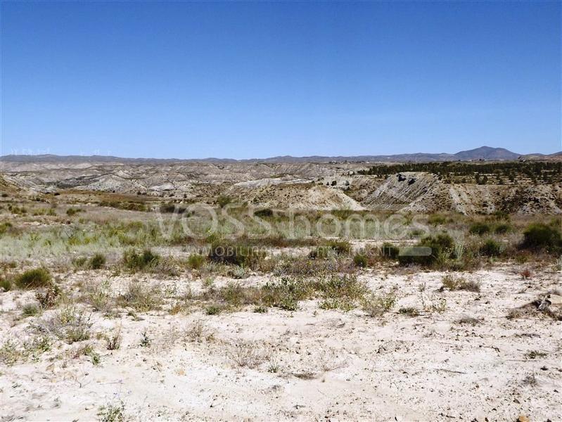 VH1732: Rustic Land for Sale in Huércal-Overa, Almería