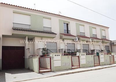 VH175: Duplex for Sale in Almendricos Area