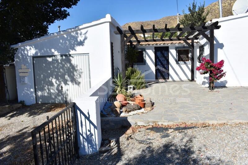 VH1785: Country House / Cortijo for Sale in Huércal-Overa Countryside