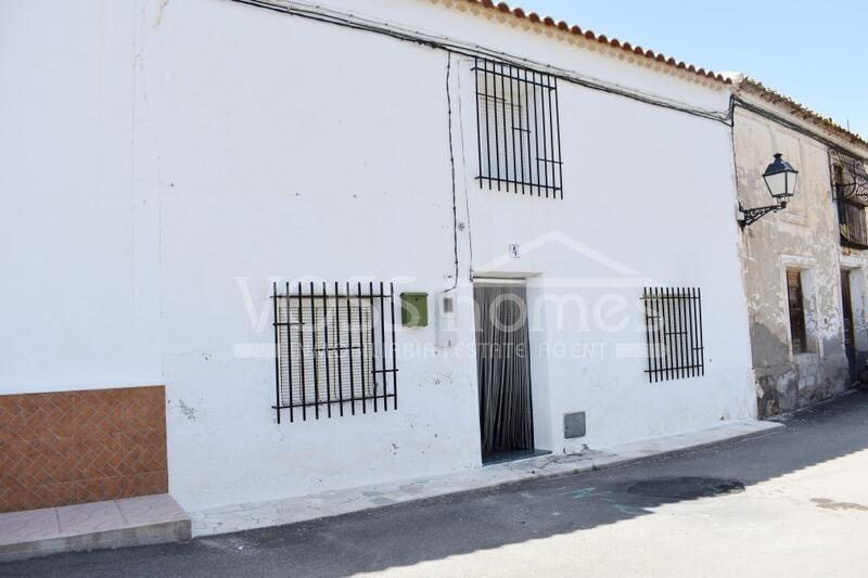 VH1791: Casa Gines, Maison de ville à vendre dans Zurgena, Almería