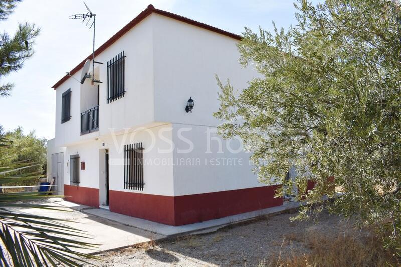 VH1792: Country House / Cortijo for Sale in Huércal-Overa, Almería