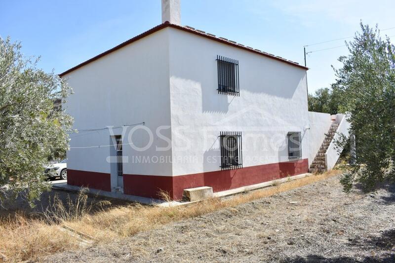 VH1792: Casa Llanos, Country House / Cortijo for Sale in Huércal-Overa, Almería
