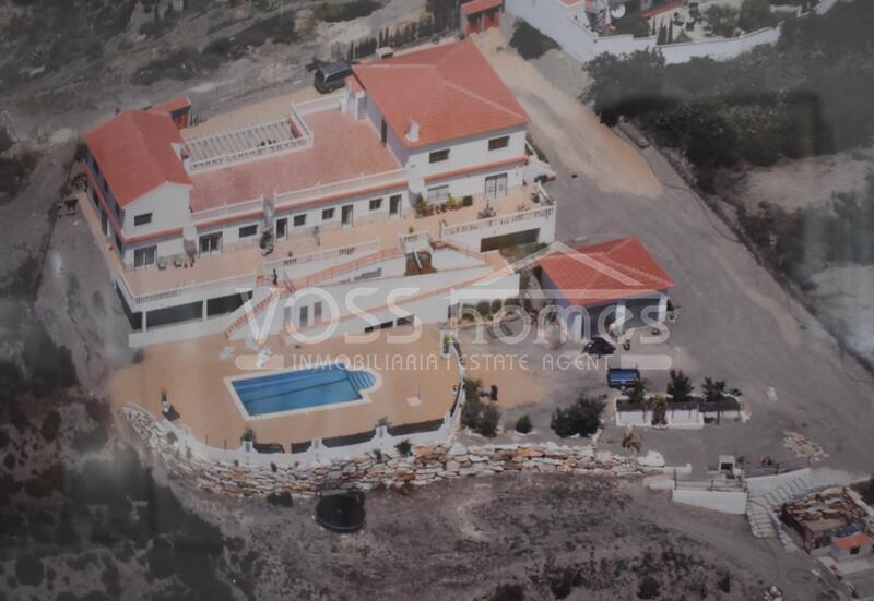 VH1804: B&B and S/C Accommodation, Country House / Cortijo for Sale in Huércal-Overa, Almería