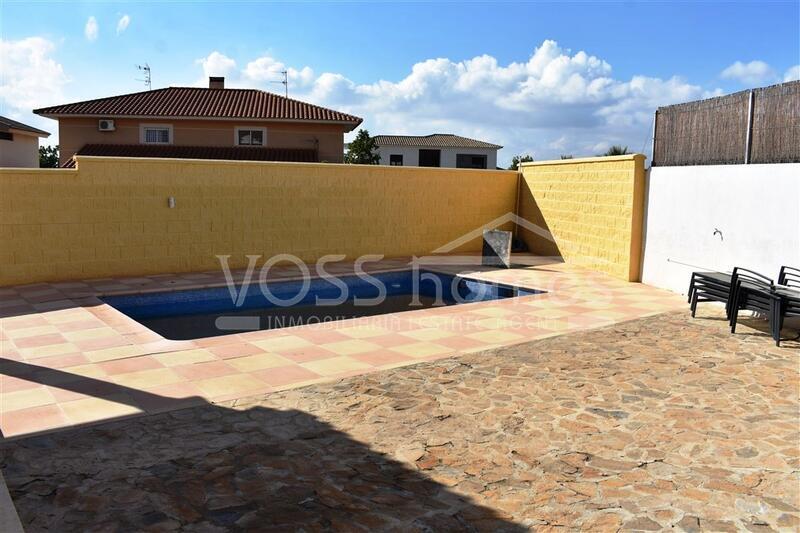 VH1814: Villa for Sale in Huércal-Overa Town