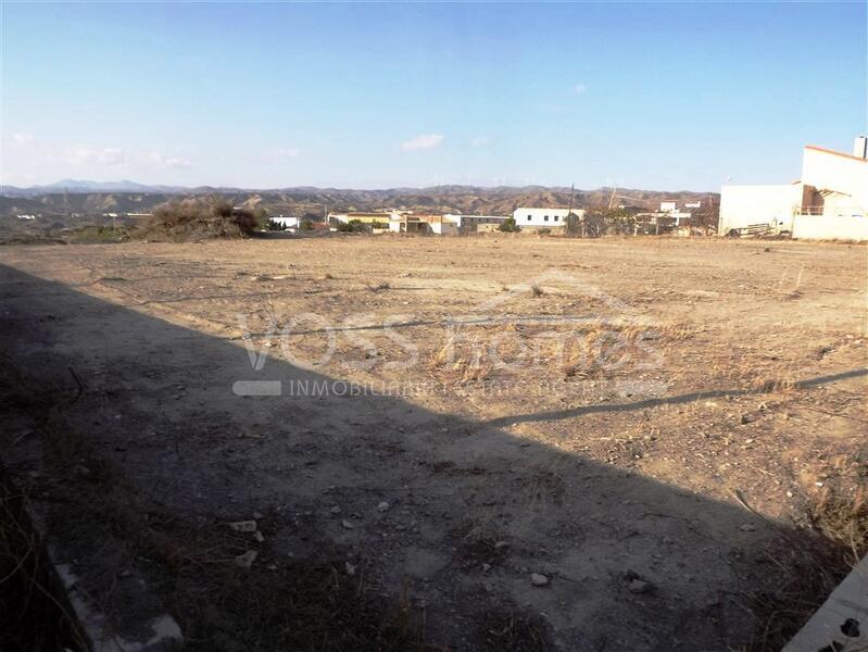 VH1827: Urban Land for Sale in Huércal-Overa, Almería