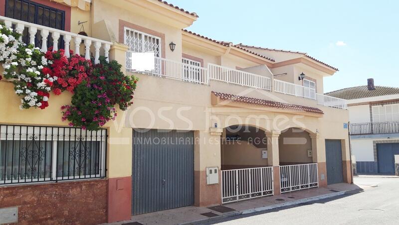 VH1854: Village / Town House for Sale in Huércal-Overa Town