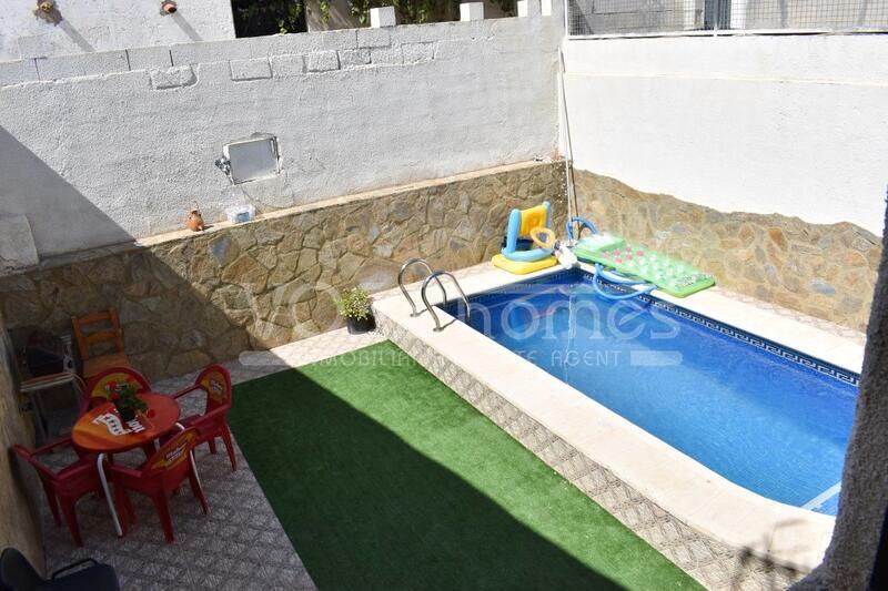 VH1893: Village / Town House for Sale in Huércal-Overa Villages