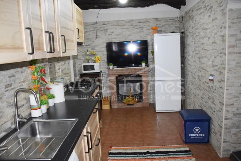 VH1893: Village / Town House for Sale in Huércal-Overa Villages