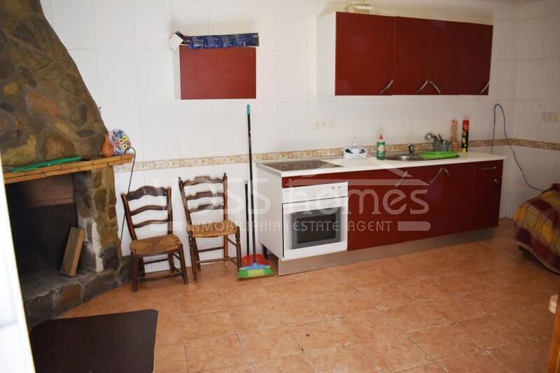 VH1896: Village / Town House for Sale in Almendricos Area