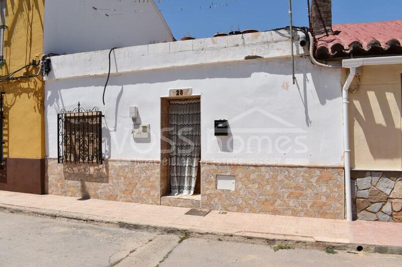 VH1896: Village / Town House for Sale in Almendricos Area