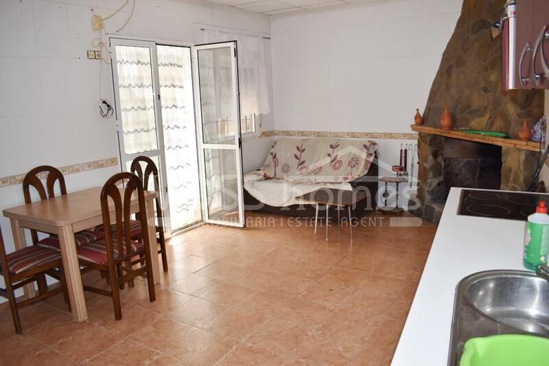 VH1896: Village / Town House for Sale in Almendricos Area