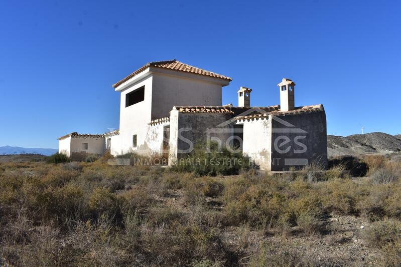 VH1943: Casa de Campo en venta en Campo Huércal-Overa