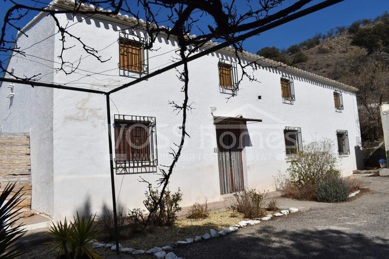 VH1973: Casa Buena, Деревенский дом продается в Huércal-Overa, Almería
