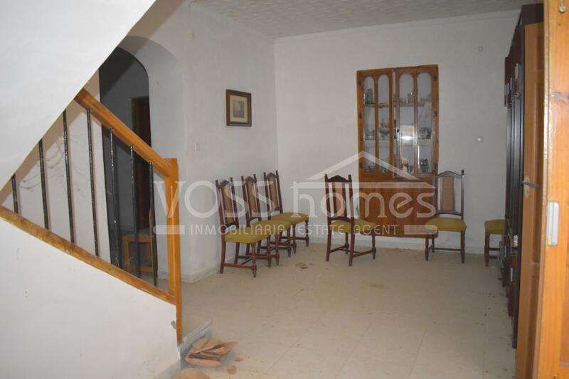 VH1981: Country House / Cortijo for Sale in La Alfoquia Area