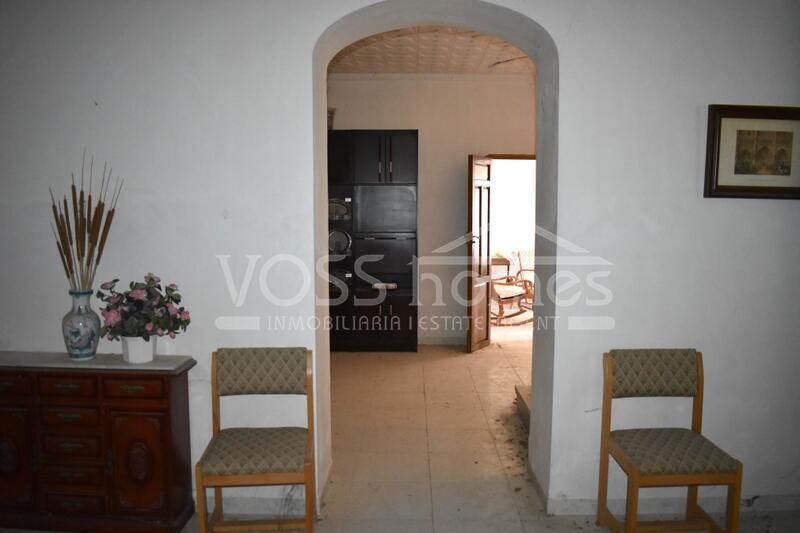 VH1981: Country House / Cortijo for Sale in La Alfoquia Area