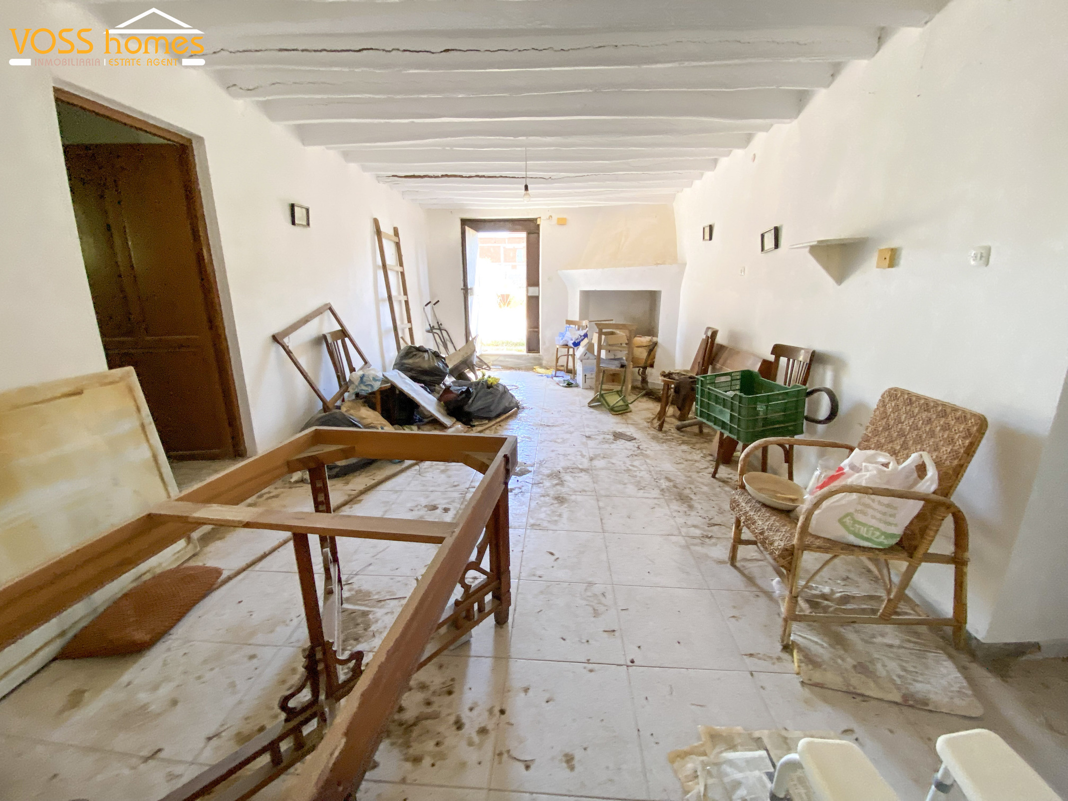 VH1981: Country House / Cortijo for Sale in La Alfoquia Area