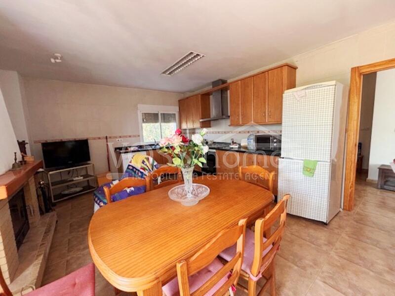 VH2000: Villa for Sale in Huércal-Overa Villages