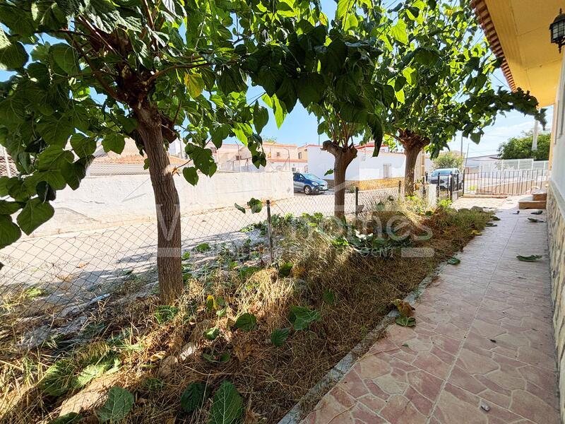 VH2000: Villa for Sale in Huércal-Overa Villages