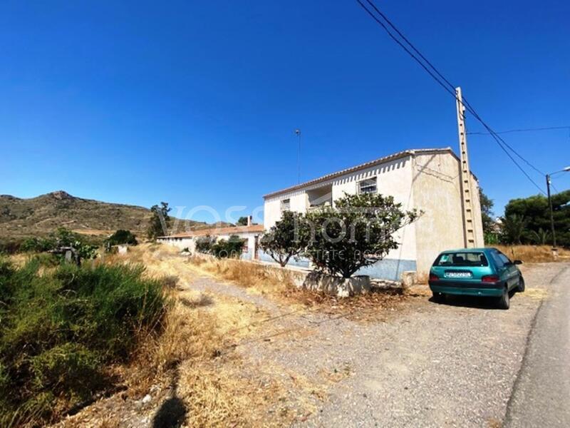 VH2042: Country House / Cortijo for Sale in Huércal-Overa Countryside