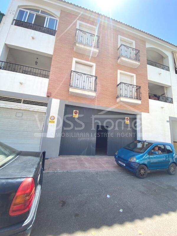 VH2057: Commercial for Sale in Huércal-Overa Town