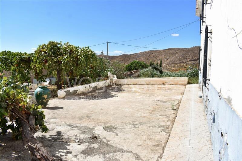 VH2081: Country House / Cortijo for Sale in Huércal-Overa Countryside