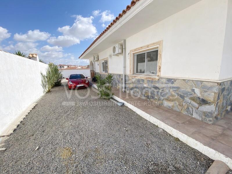 VH2087: Villa for Sale in La Alfoquia Area