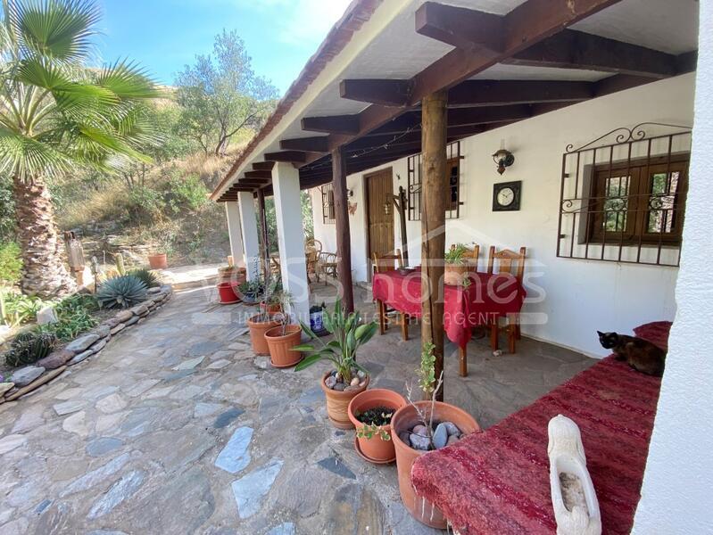 VH2107: Country House / Cortijo for Sale in Huércal-Overa Countryside