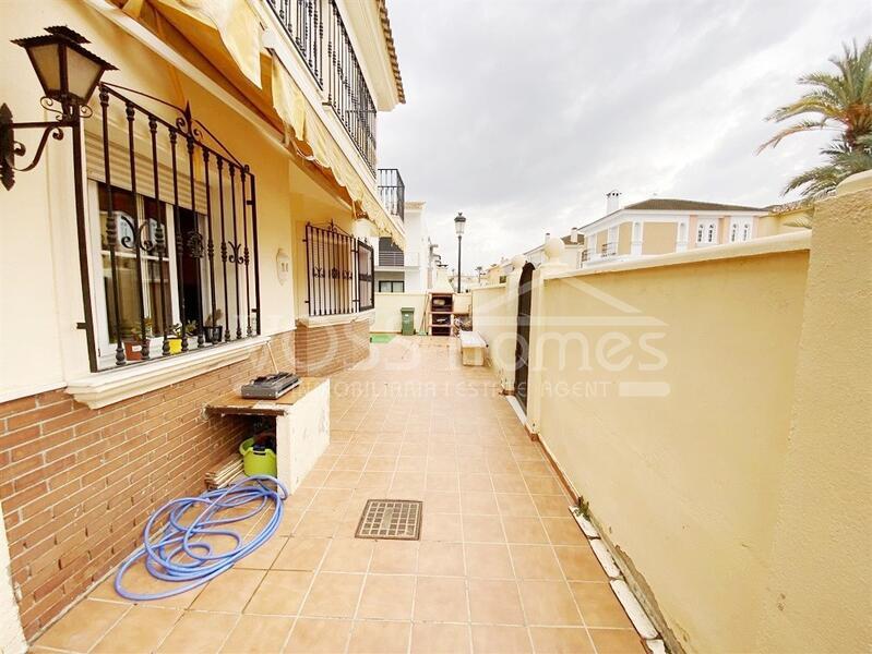 VH2141: Village / Town House for Sale in Huércal-Overa Town