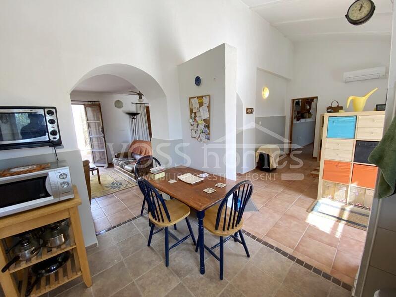VH2148: Country House / Cortijo for Sale in Huércal-Overa Countryside