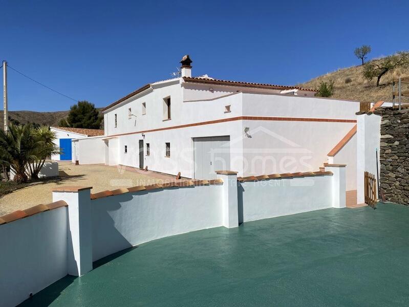 VH2172: Country House / Cortijo for Sale in Taberno Area