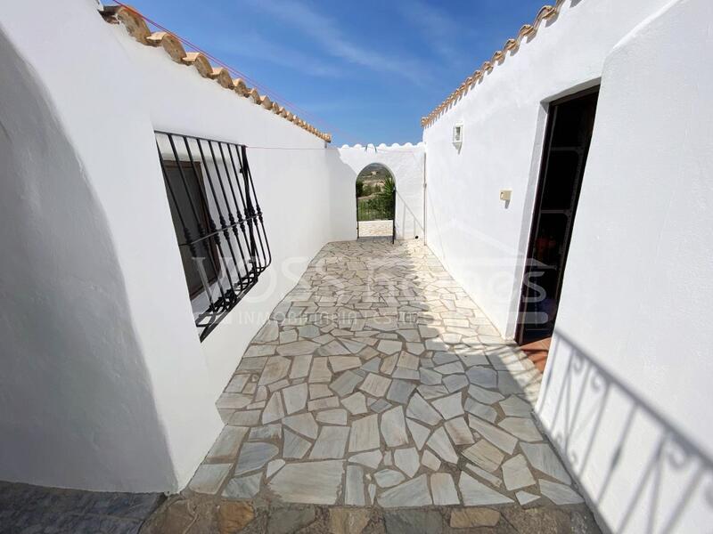 VH2199: Country House / Cortijo for Sale in Zurgena Area
