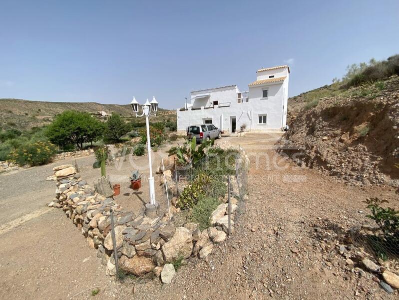 VH2212: Country House / Cortijo for Sale in Velez Rubio Area