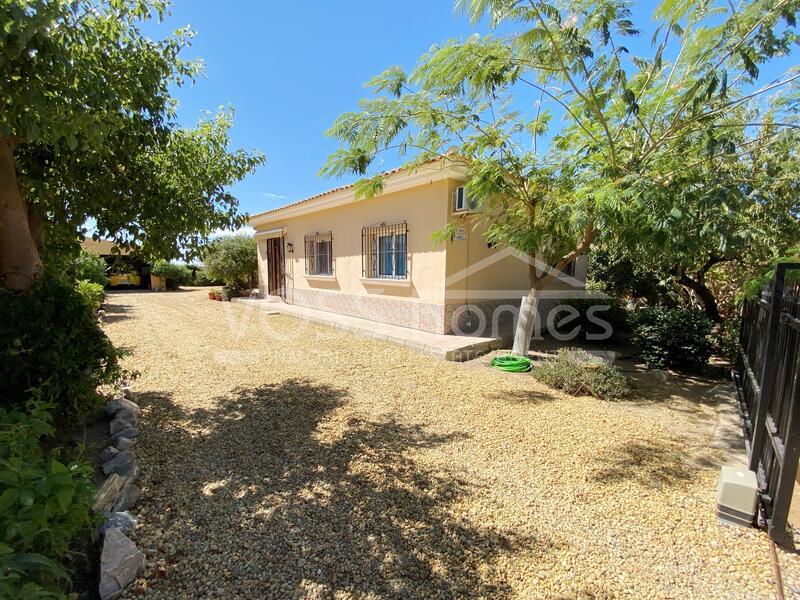 VH2223: Villa for Sale in Huércal-Overa Countryside