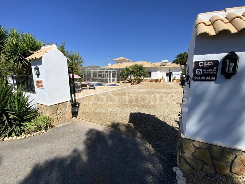 VH2230: Villa for Sale in Huércal-Overa Countryside