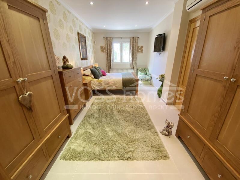 VH2230: Villa for Sale in Huércal-Overa Countryside