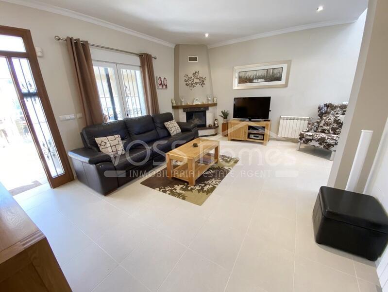 VH2230: Villa for Sale in Huércal-Overa Countryside