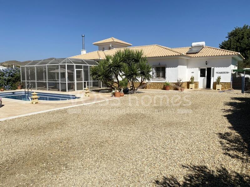 VH2230: Villa for Sale in Huércal-Overa Countryside