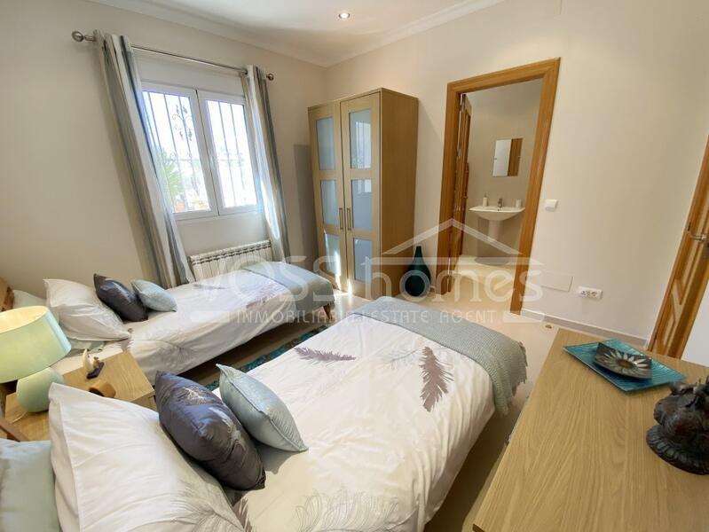 VH2230: Villa for Sale in Huércal-Overa Countryside