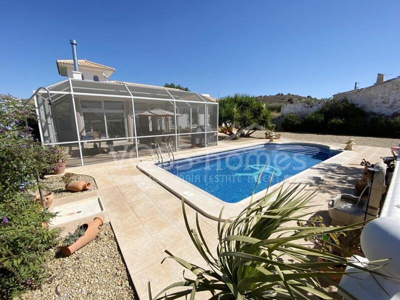 VH2230: Villa for Sale in Huércal-Overa Countryside