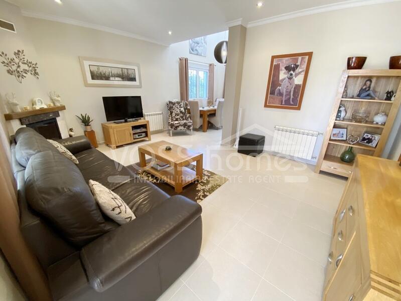 VH2230: Villa for Sale in Huércal-Overa Countryside