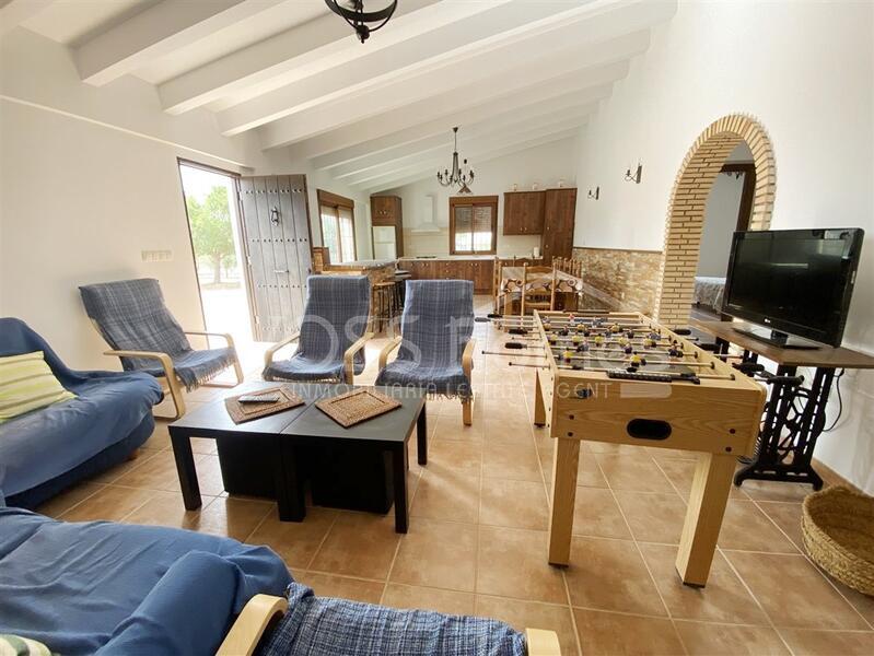 VH2237: Country House / Cortijo for Sale in Huércal-Overa Countryside